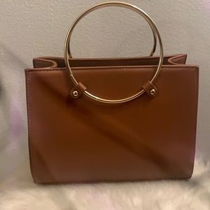 Purse only worn twice. New purse strap have never been open!